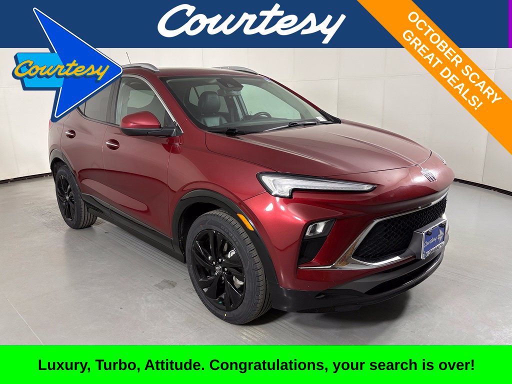 Used 2024 Buick Encore GX Sport Touring FWD image 1