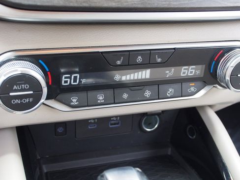 Used 2023 Nissan Altima 2.5 SL AWD/4WD image 27