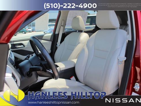 Used 2023 Nissan Rogue SL w/ SL Premium Package image 24