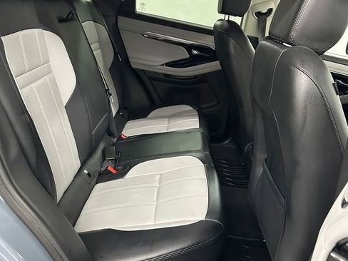 Used 2021 Land Rover Range Rover Evoque R-Dynamic S AWD/4WD image 28