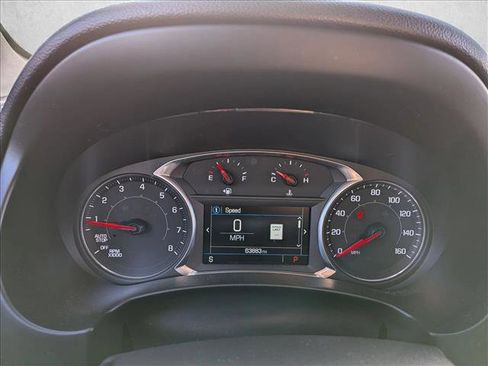 Used 2018 GMC Terrain Denali w/ Advanced Safety Package image 10