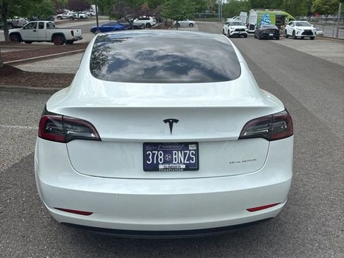 Used 2022 Tesla Model 3 Long Range image 8