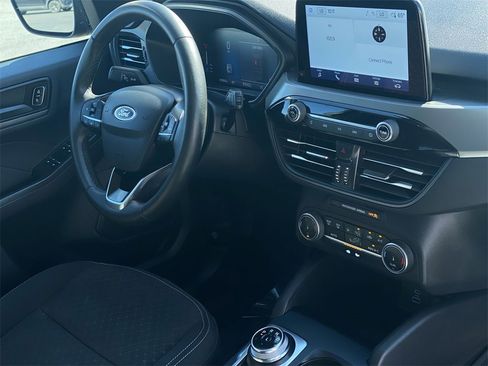 Used 2023 Ford Escape Active image 40
