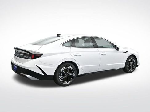 New 2026 Hyundai Sonata SEL FWD image 6