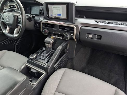Used 2024 Toyota Tacoma SR5 image 32