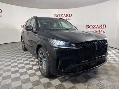 New 2025 Lincoln Aviator 2WD w/ Jet Appearance Package