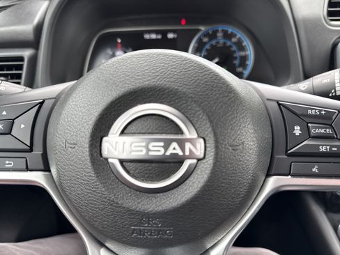Used 2024 Nissan Leaf SV Plus FWD image 26