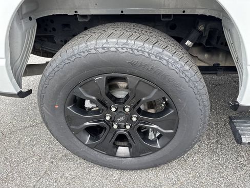 Used 2023 Ford F150 Platinum w/ Equipment Group 701A High AWD/4WD image 17