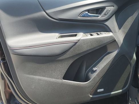 Used 2024 Chevrolet Equinox RS w/ RS Leather Package AWD/4WD image 19