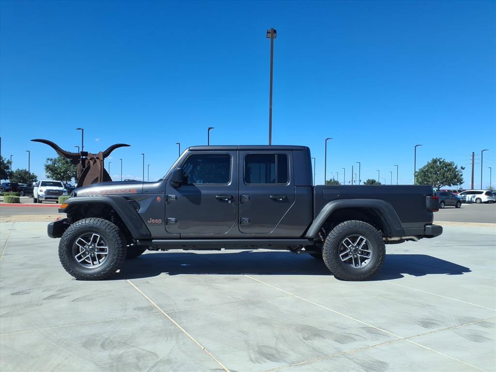 Used 2025 Jeep Gladiator Mojave w/ Safety Group AWD/4WD image 3