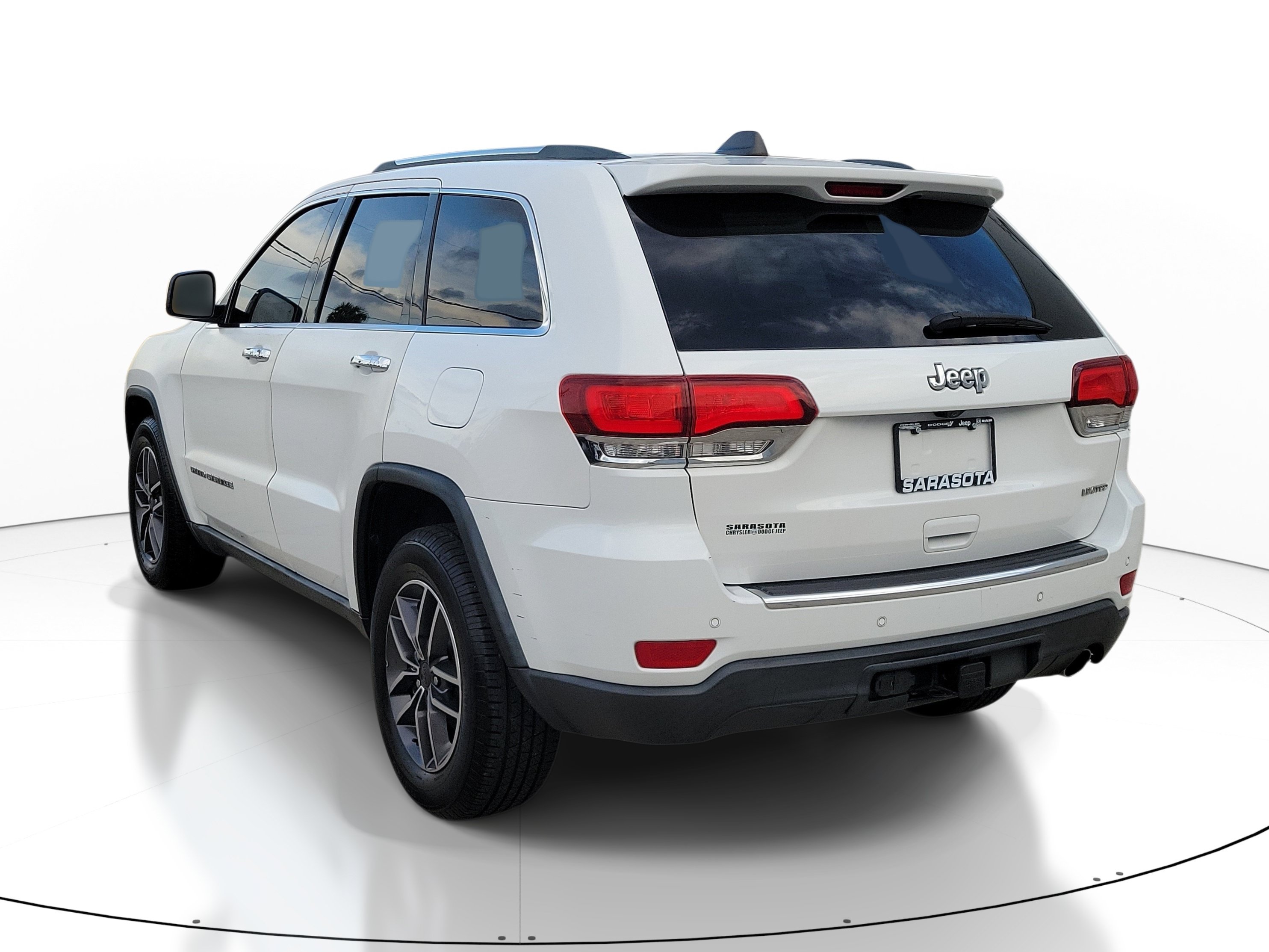 Used 2020 Jeep Grand Cherokee Limited RWD image 4