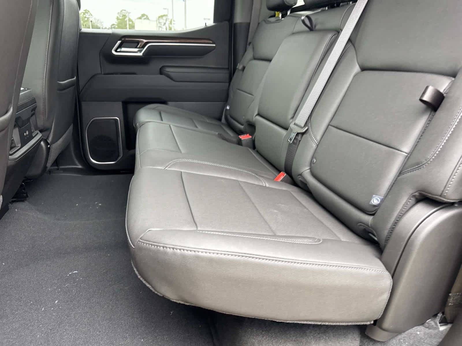 New 2026 Chevrolet Silverado 1500 RST AWD/4WD image 8