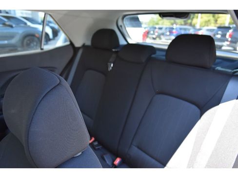 New 2025 Hyundai Venue SE image 27