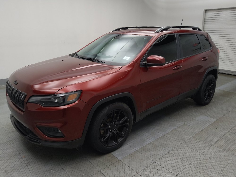 Used 2019 Jeep Cherokee Latitude Plus FWD image 2