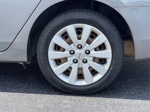 Used 2019 Nissan Sentra S FWD image 24
