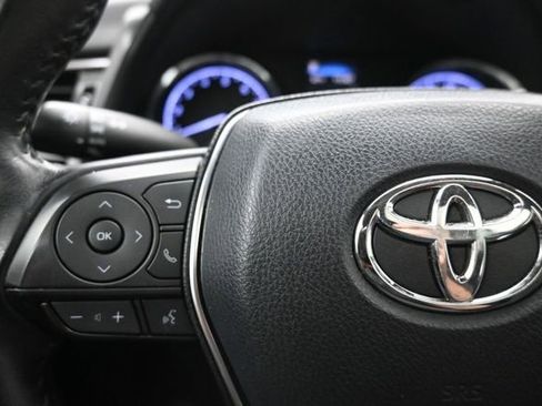 Used 2020 Toyota Camry SE FWD image 26