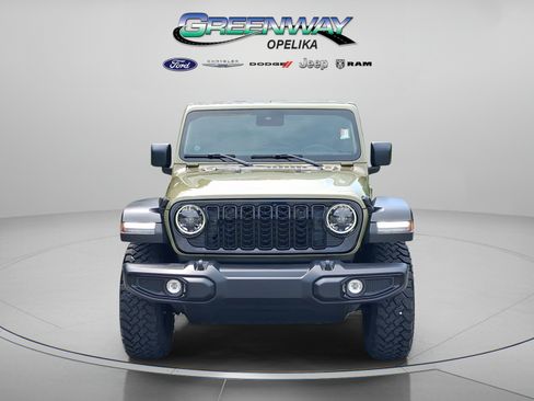 Used 2025 Jeep Wrangler Unlimited Sport AWD/4WD image 2