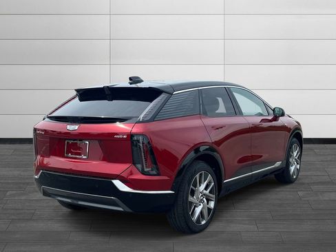 New 2026 Cadillac Optiq Luxury 1 RWD image 5