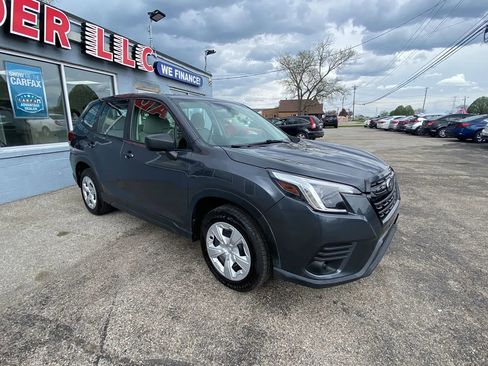 Used 2022 Subaru Forester AWD/4WD image 11