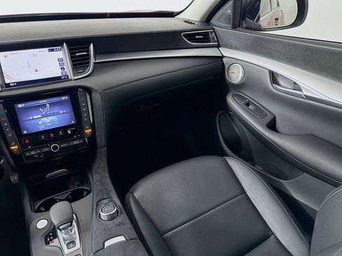 Used 2022 INFINITI QX50 Sensory image 24