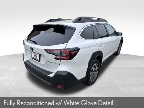 Used 2025 Subaru Outback Premium AWD/4WD image 8
