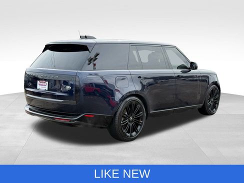 Used 2023 Land Rover Range Rover Long Wheelbase SE image 11