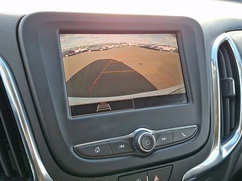 Certified 2022 Chevrolet Equinox LT image 19