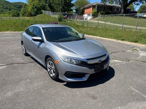 Used 2018 Honda Civic LX image 2