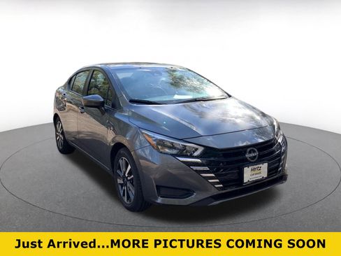 Used 2025 Nissan Versa SV image 1