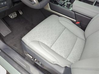 New 2025 Toyota Tundra Limited video 4