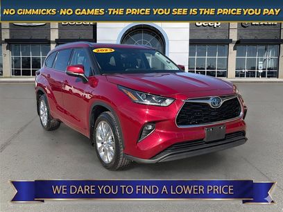 Used 2023 Toyota Highlander Limited