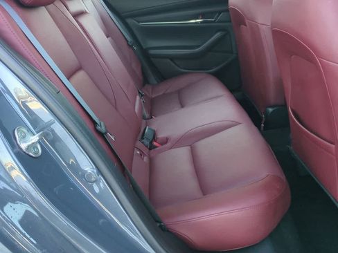 New 2026 MAZDA MAZDA3 Hatchback w/Premium Plus Pkg image 19