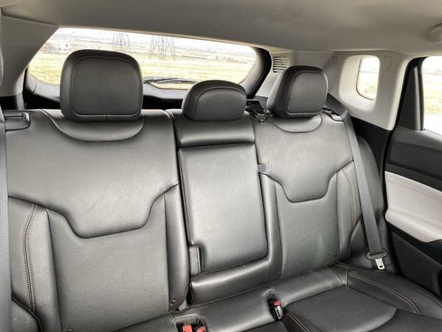 Certified 2022 Jeep Compass Limited AWD/4WD image 35