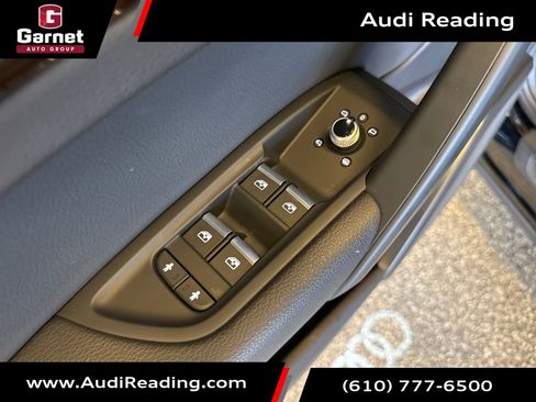 Used 2020 Audi Q5 2.0T Premium w/ Convenience Package AWD/4WD image 11