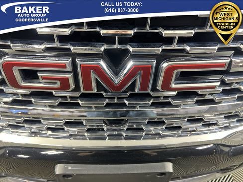 Certified 2023 GMC Acadia Denali w/ Denali Ultimate Package image 32