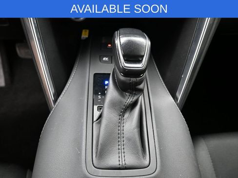 Used 2021 Toyota Venza LE w/ Carpet Mat Package (TMS) AWD/4WD image 26