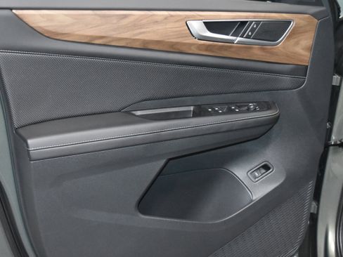 New 2026 Volkswagen Atlas SE AWD/4WD image 3