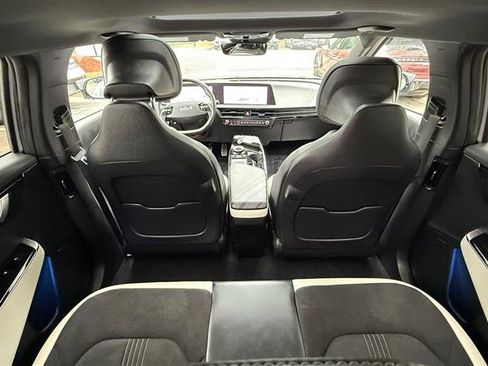 Used 2023 Kia EV6 GT-Line w/ GT-Line Suede Seat Package image 19