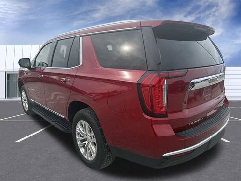 Used 2024 GMC Yukon SLT image 4