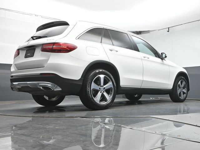 Used 2017 Mercedes-Benz GLC 300 4MATIC image 39