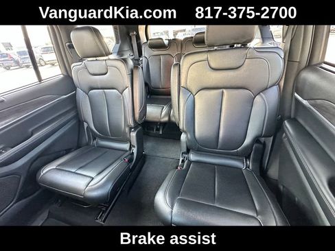 Used 2024 Jeep Grand Cherokee L Limited w/ Luxury Tech Group II image 25