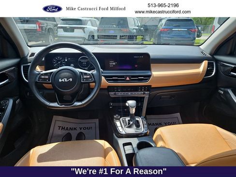 Used 2024 Kia Seltos SX w/ SX Sunroof Package AWD/4WD image 10