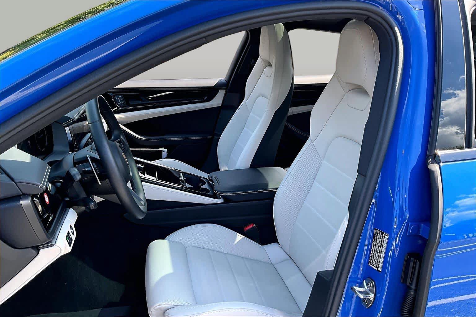 Used 2025 Porsche Panamera 4 AWD/4WD image 8