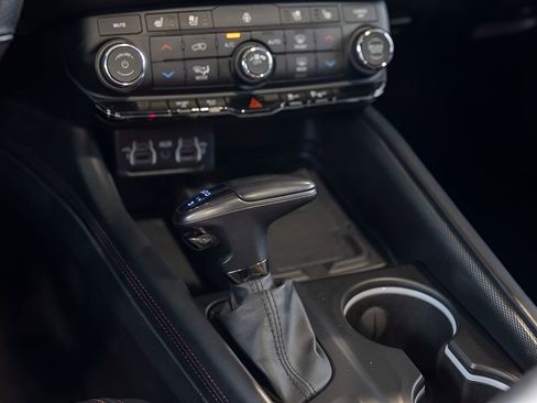 Used 2022 Dodge Durango R/T w/ Blacktop Package AWD/4WD image 36