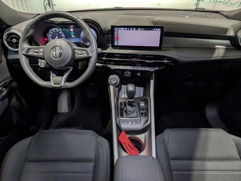 Used 2024 Alfa Romeo Tonale Sprint image 10