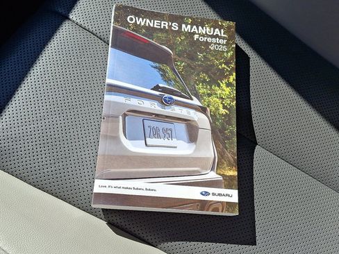 Certified 2025 Subaru Forester Limited AWD/4WD image 26