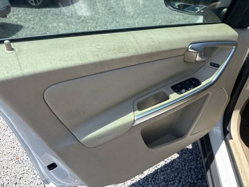 Used 2011 Volvo XC60 3.2 FWD image 12