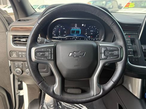 Used 2022 Chevrolet Tahoe Z71 w/ Luxury Package image 25