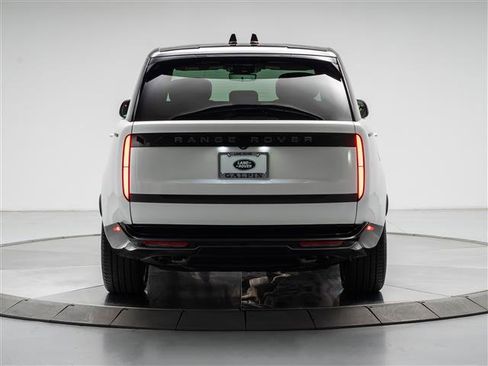 Used 2024 Land Rover Range Rover Long Wheelbase Autobiography AWD/4WD image 4