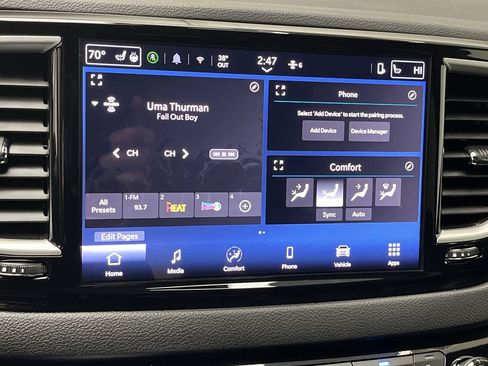 Used 2025 Chrysler Pacifica Select FWD image 19